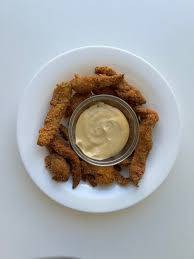 Lagrimitas de pollo con mayonesa de soja